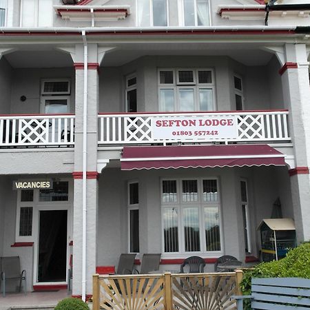 Sefton Lodge SEAFRONT ,PANORAMIC SEA VIEW ENSUITE BALCONY ROOMS AVAILABLE, GUEST GARDEN Paignton Zewnętrze zdjęcie